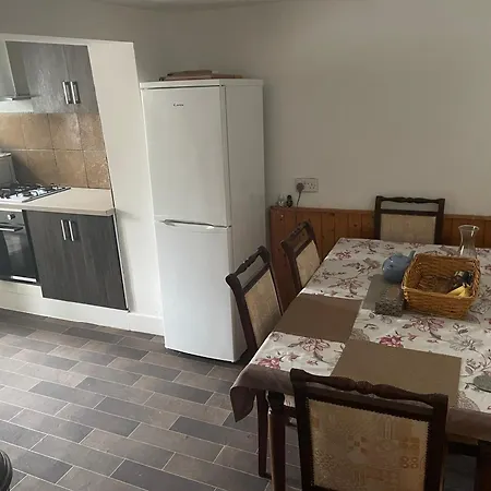 South Coast Guest Rooms With Free Parking Poole Exterior photo