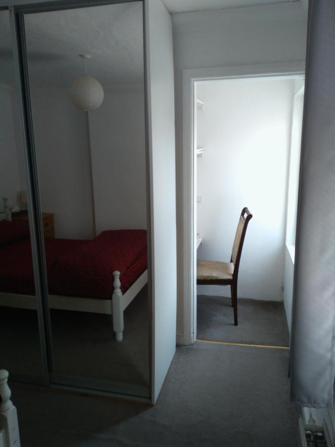 South Coast Guest With Free Parking