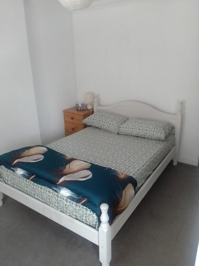 Homestay South Coast Guest With Free Parking *