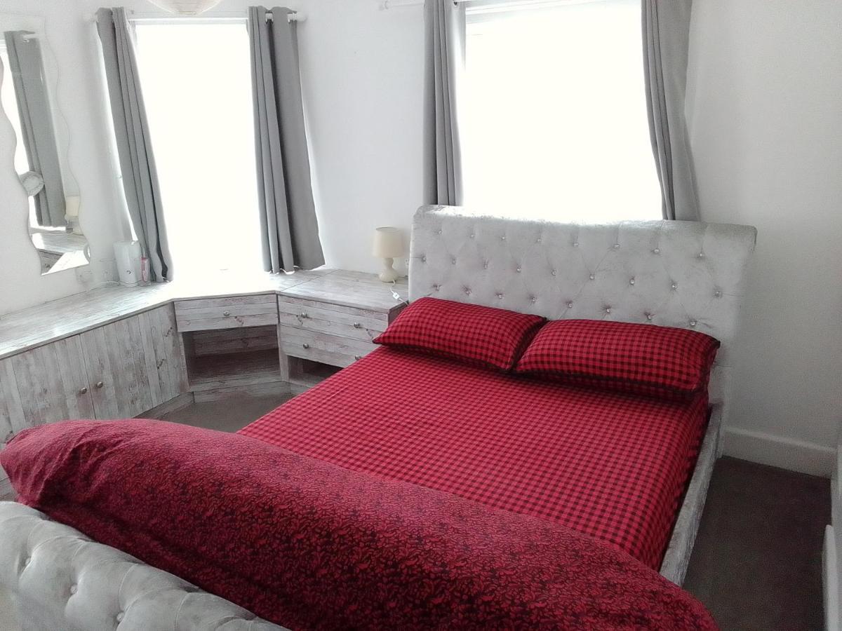 Homestay South Coast Guest With Free Parking *