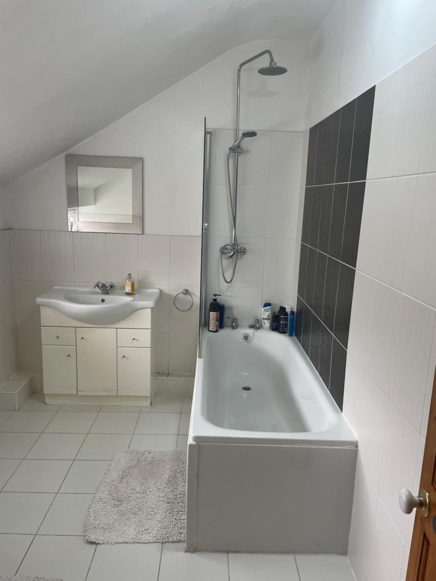 Homestay South Coast Guest With Free Parking Poole